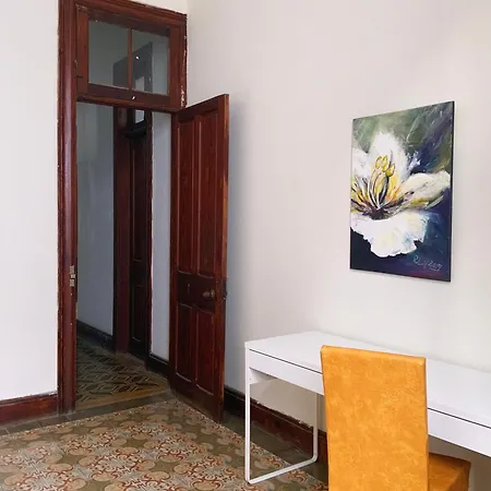 Small Double In Shared Colonial *