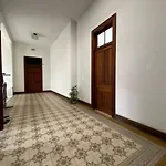 Comfortable In Historic Casa Quesada Shared House 여관
