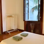 Comfortable In Historic Casa Quesada Shared House 여관 라스팔마스