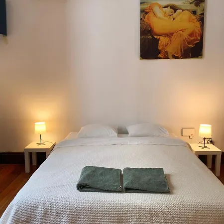 Comfortable In Historic Casa Quesada Shared House Лас-Пальмас-де-Гран-Канария