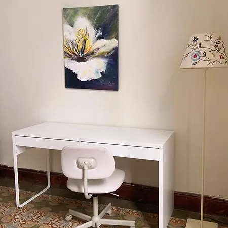 Comfortable In Historic Casa Quesada Shared House Мини-отель