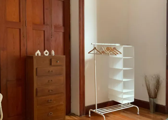 Comfortable In Historic Casa Quesada Shared House Kro