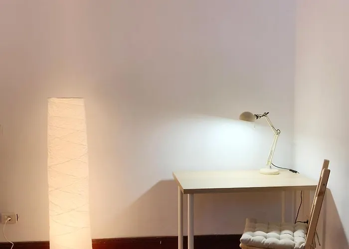 Comfortable In Historic Casa Quesada Shared House Herberg *